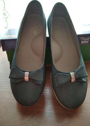 Черные балетки foletti kids с бантом