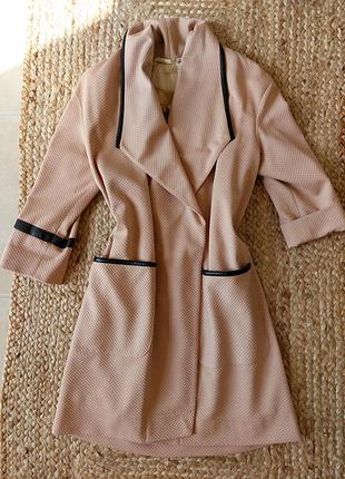 Кардиган, накидка, пальто демисезонный.