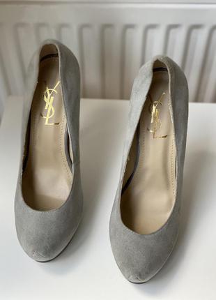 Туфлі на підборах ysl 2