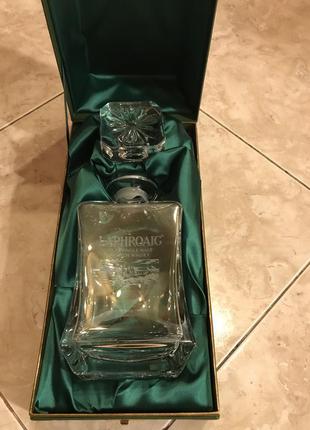 Фірмовий кришталевий декан тер для віскі laphroaig. графин глечик