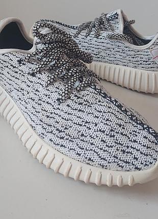 Кроссовки adidas yeezy boost из сша .