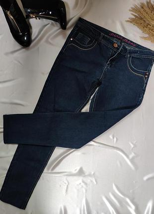 Джинсы denim co