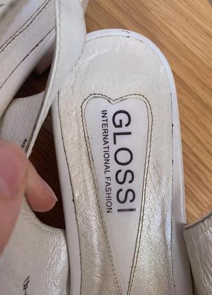 Туфлі бренду glossi3 фото