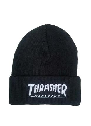 Чёрная шапка thrasher