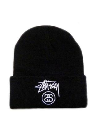 Чорна шапка stussy