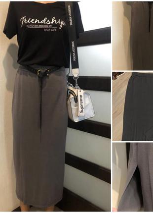 Стильная мягкая прямая юбка макси