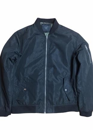 Бомбер куртка jack & jones
