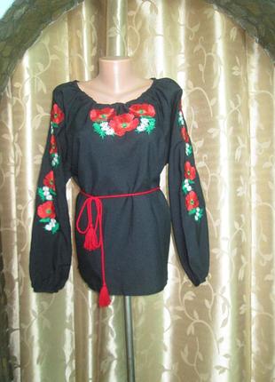 Вишиванка маки чорна