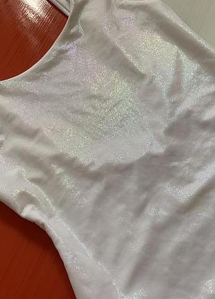 Шикарный белый сдельный купальник pull&bear/с шиммером