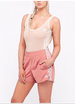 Шорты с карманами из новых коллекций adidas shorts 3 stripes women (ashpink)