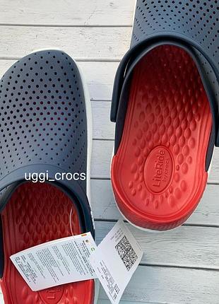 Шлепки сабо крокс лайтрайд crocs literide navy pepper