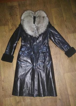 Кожаное пальто