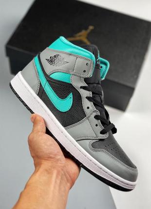 Кроссовки мужские nike air jordan 1 mid серые/черные/бирюзовые (найк аир джордан, кросівки)