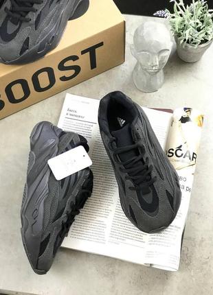 Женские стильные весенние кроссовки adidas x kanye west yeezy 700 v2 black8 фото