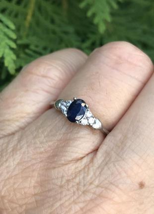Новое серебряное кольцо с натуральным сапфиром 16 размер