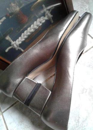 Туфли van dal лодочки кожа низкий квадратный каблук коричнево-золотистые р 36,54 фото