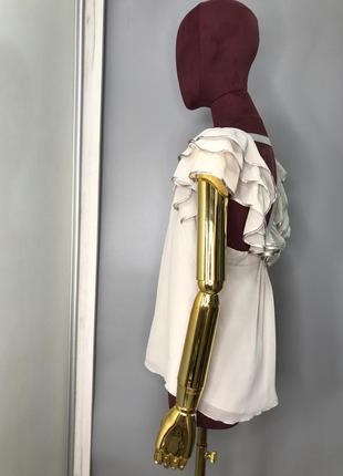 Banana republic шовкова річна блуза з коротким рукавом з оборками, рюшами біла сіра rundholz owen