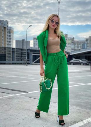 Костюм со штанами комплект