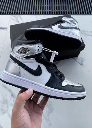 Шикарные кроссовки nike air jordan retro silver