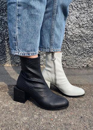 Шикарні ботильйони ручної роботи