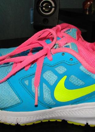 Кросівки nike оригінал eur 31 розмір упоряд. супер 19,5 см устілка