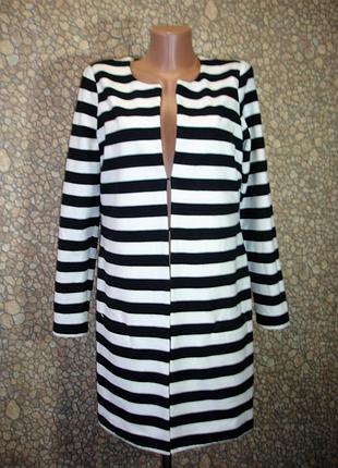 Легкое пальто в полоску с карманами "zero" 46\48 р