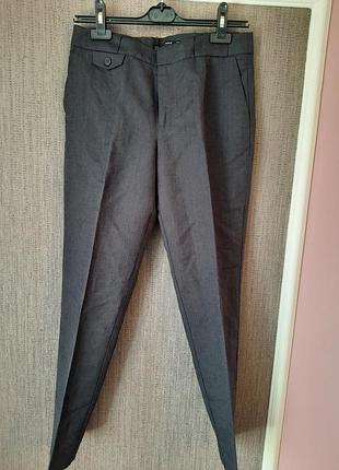 Льняні класичні брюки зі стрілками zara