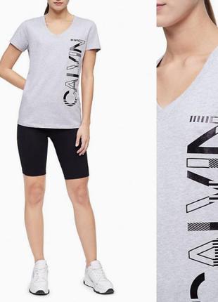 Футболка calvin klein р-р s