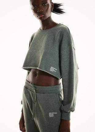 Укороченная толстовка свитшот с надписью zara