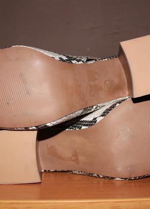 Туфли-босоножки питон с открытой пяткой8 фото