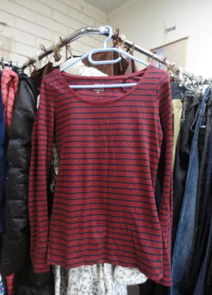 Смугаста футболка з довгим рукавом