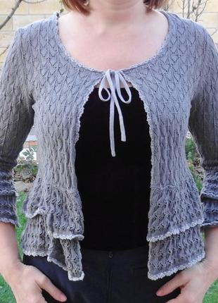Романтичний ажурний кардиган.