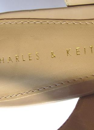 Женские нарядные босоножки charles&keith р. 378 фото