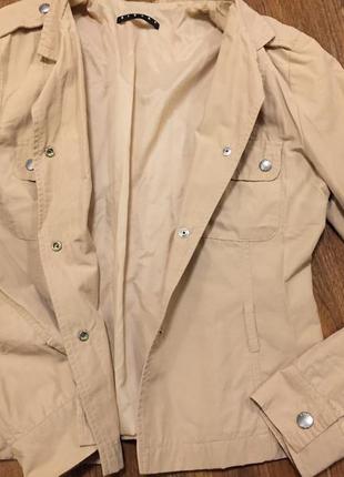 Лёгкая курточка-пиджак sisley2 фото
