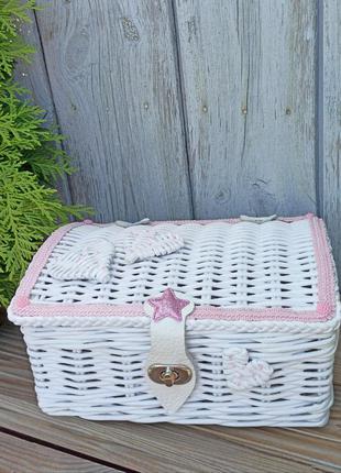 Скринька мамині скарби/скринька мамені скарби/скриня