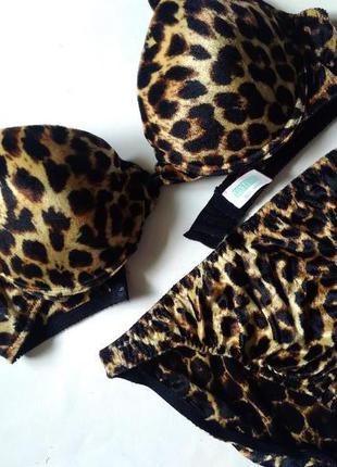 80в-75с рр 10-12 эффектный бархатный комплект леопард natural, белье велюровое