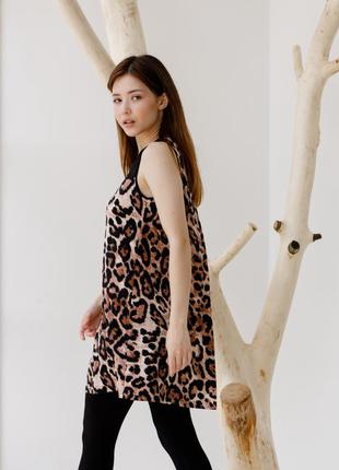 Жіночий комплект з капрі - леопард2 фото