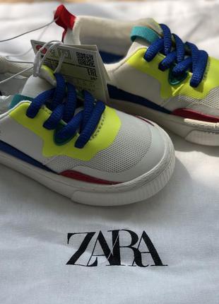 Кросівки zara кросівки