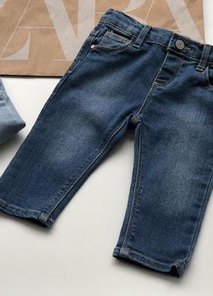 Джинсы zara скинни джинсы 6-9 мес 74 см скошенные джинсовые скины1 фото