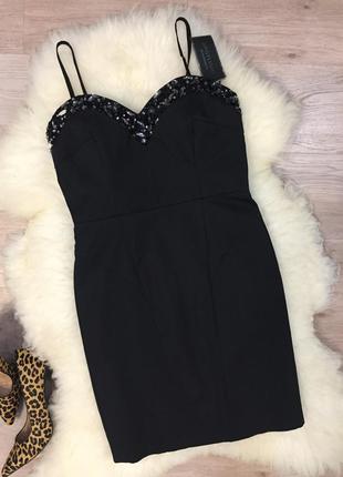 Нове гарнюще коктельное силуетне плаття warehouse прикрашене камінням