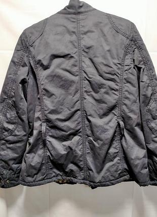 Куртка не belstaff