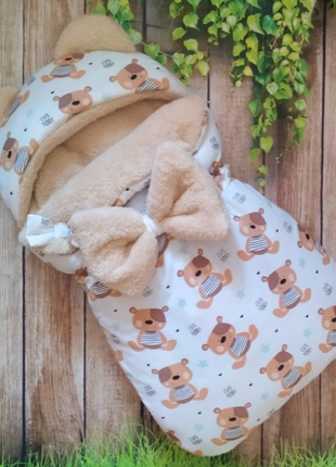 Конверт на виписку демі з вушками, різні забарвлення