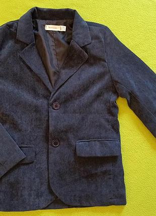 Школьный пиджак на мальчика 8-10 лет