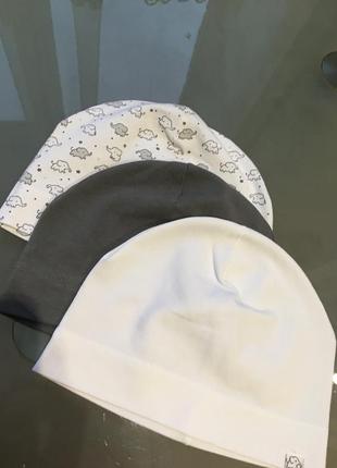 Шапочки h&m 2/4 року (98/104)