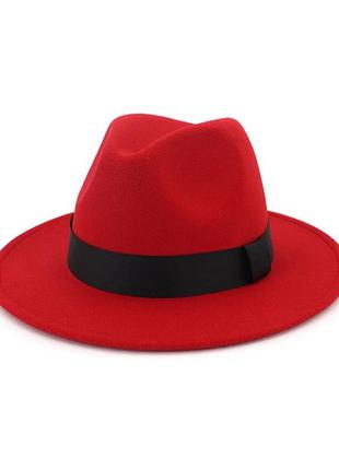 Стильная фетровая шляпа федора с лентой красный1 фото