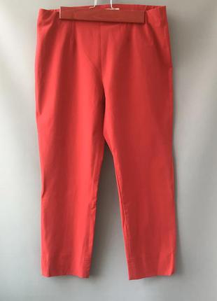 Стрейчевые зауженные укороченные красивые брюки бренда raffaello rossi, германия5 фото