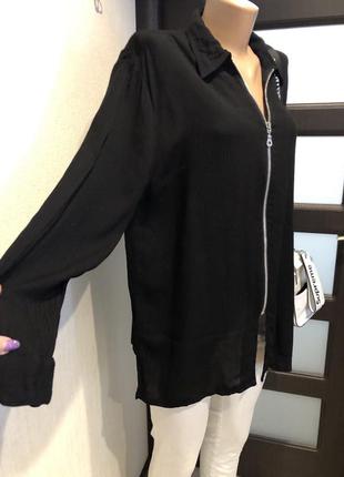 Вільна чорна легка блузка сорочка кофточка10 фото