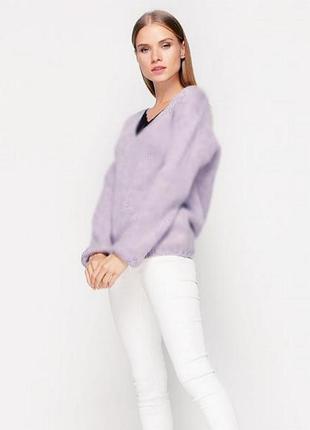 Дуже красивий і стильний брендовий в'язаний светр бузкового кольору.1 фото