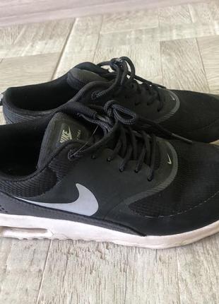 Nike кроссовки