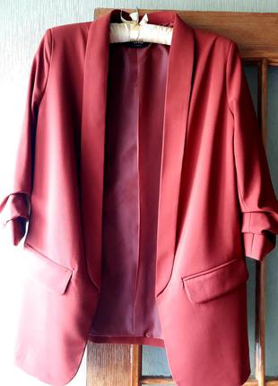 Стильный пиджак терракотового цвета1 фото